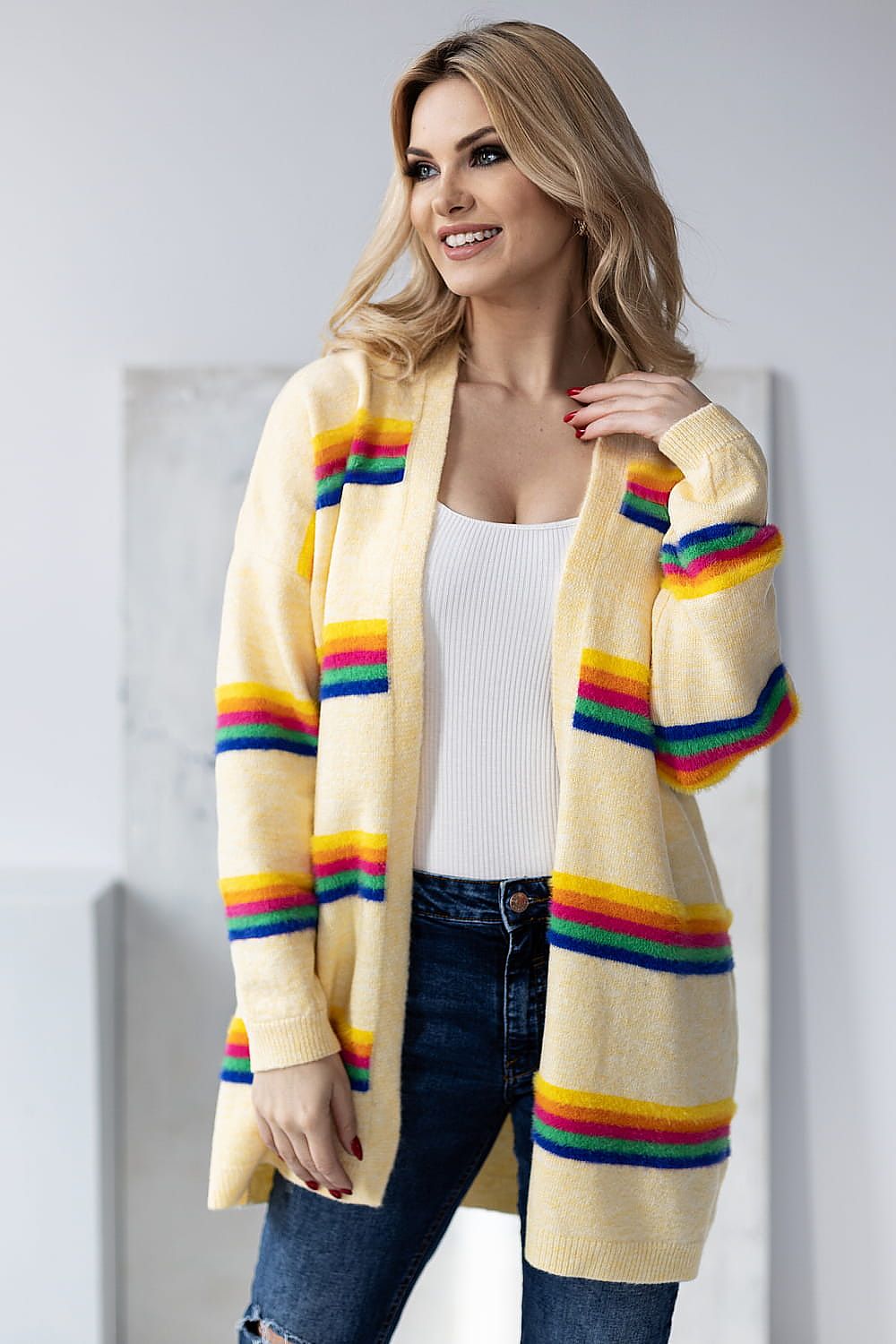  Cardigan model 178649 PeeKaBoo 