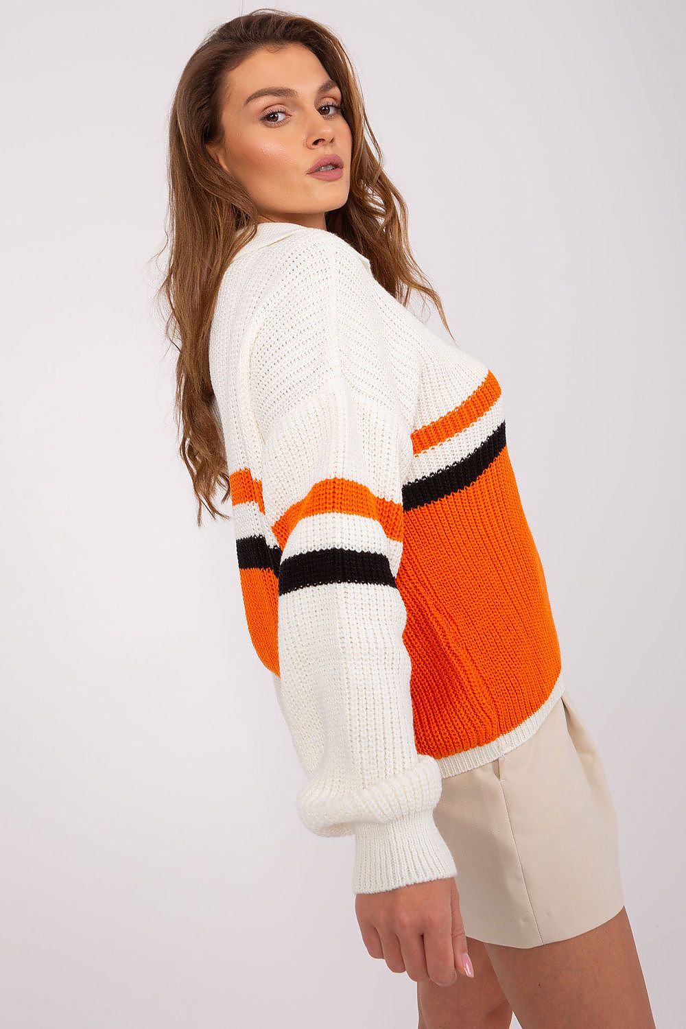  Pullover model 185408 Badu 